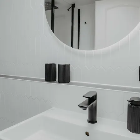 Apartment Sleepart Black&white Celle