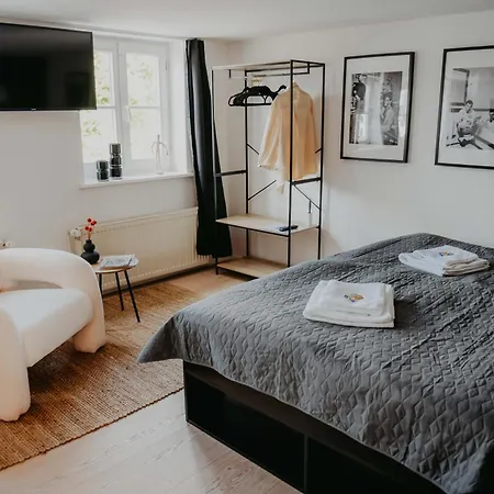 Sleepart Black&white Apartment Celle